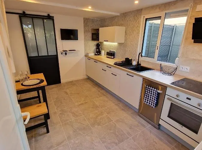 Le Navigateur - Canetoise Refaite A Neuf *